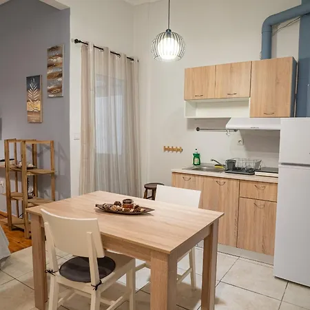 Feel Greek Hospitality #θ004 *